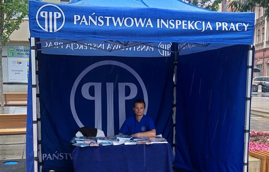 Popularyzacja programu informacyjnego ,,Pierwsza praca –pierwszy krok’’ na rynku w Katowicach